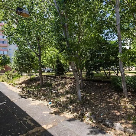 Carcavelos Retreat Пареде